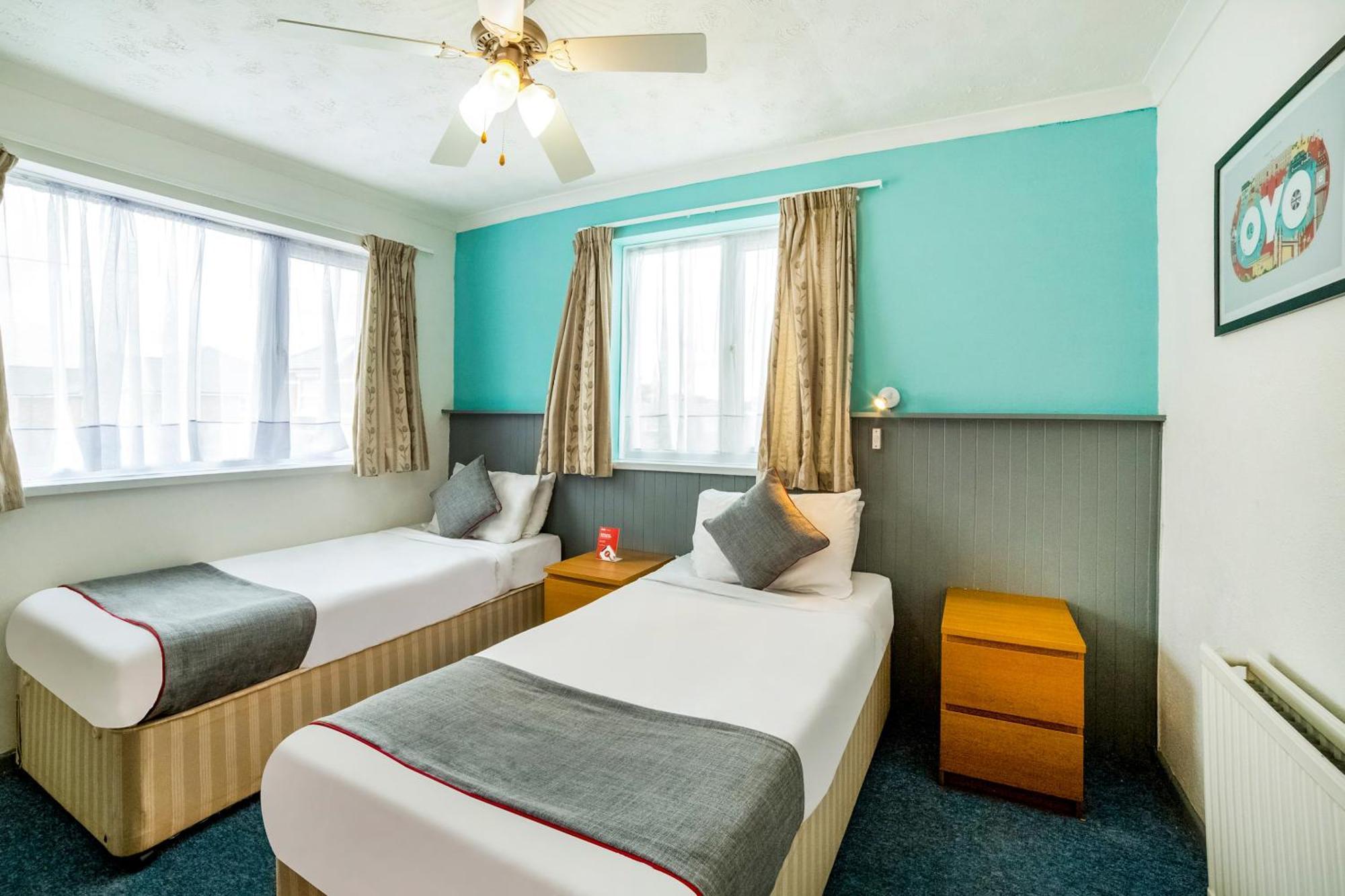 Hotel Marina 2*