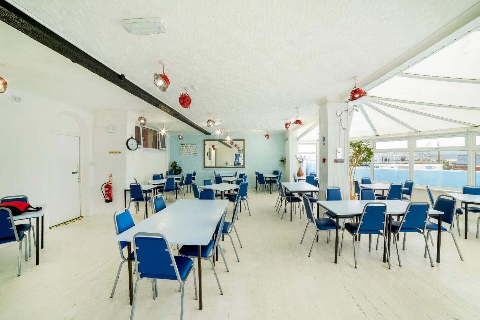 Marina Hotel