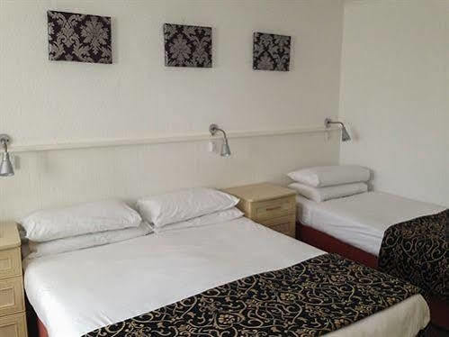 Hotel Marina 2*